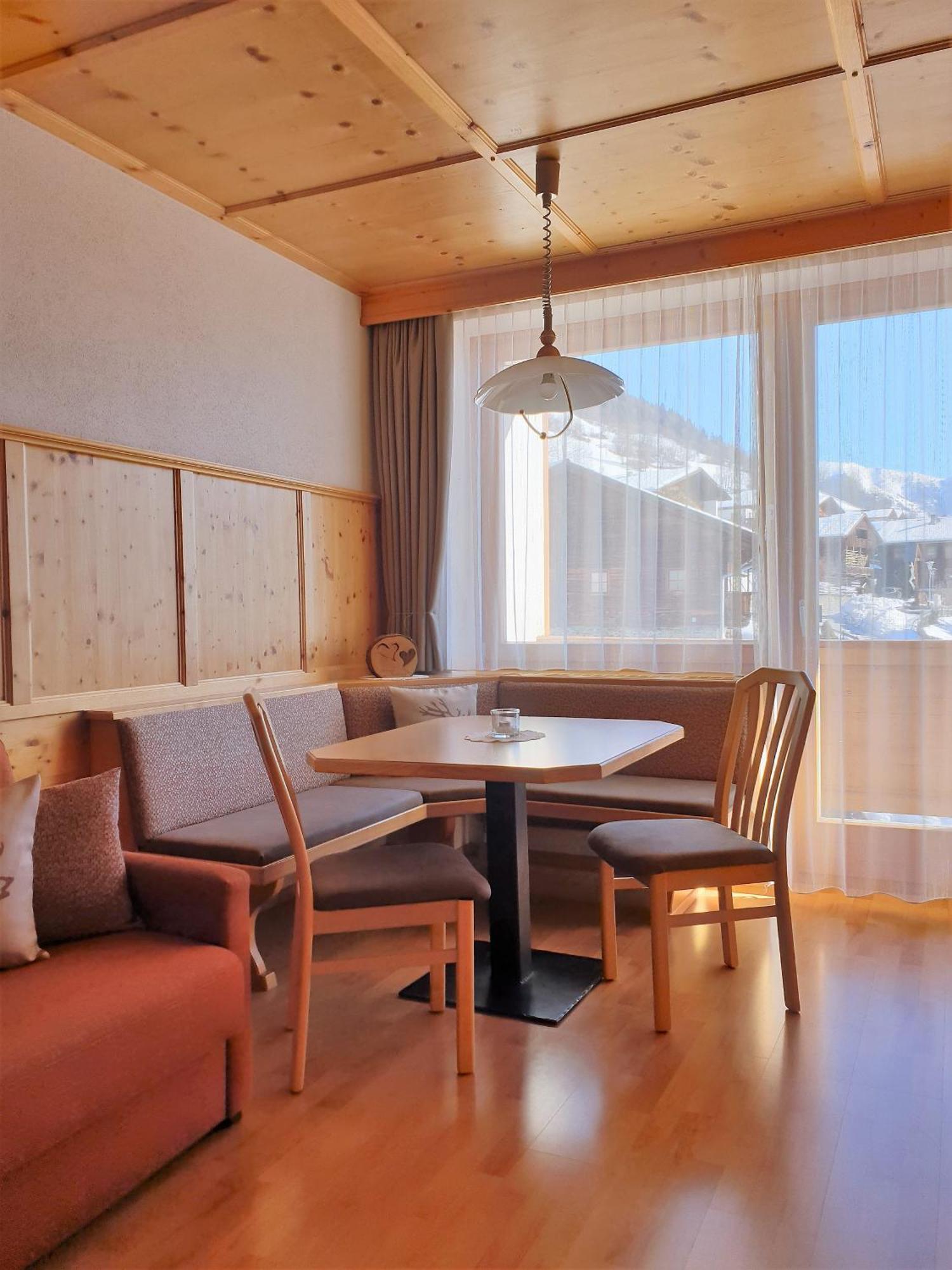 Gaestehaus Zedlacherhof Matrei in Osttirol Exterior photo