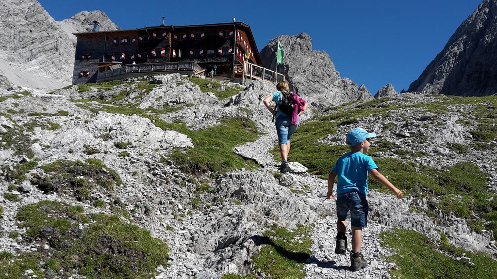 Gaestehaus Zedlacherhof Matrei in Osttirol Exterior photo
